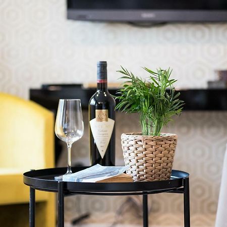 Apartment Elias Kaloşvar Dış mekan fotoğraf